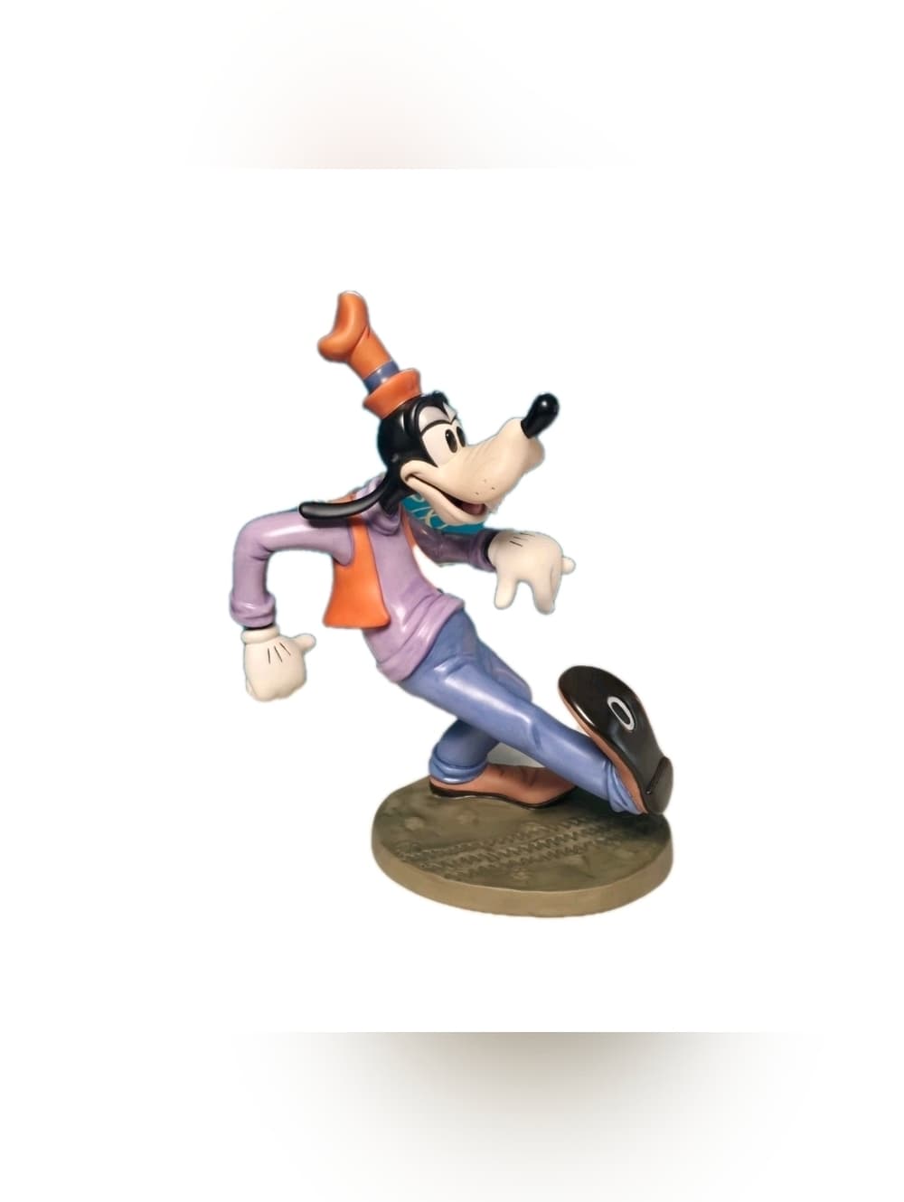 WDCC Disney Goofy "Oh, the world owes me a livin'." Moving Day W/Original Box - Thumbnail 10