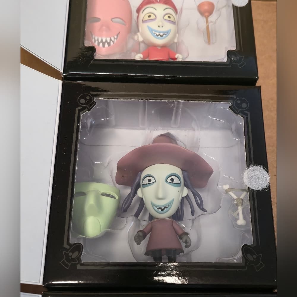 Funko Five Star Nightmare Before Christmas Lock, Shock, & Barrel Figurines - Thumbnail 3
