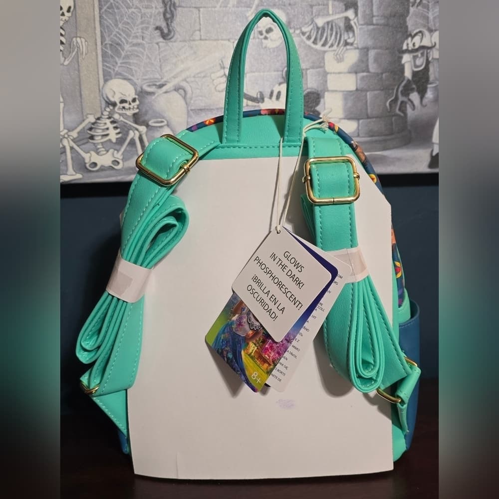 Loungefly Encanto Familia Madrigal Backpack - Thumbnail 5