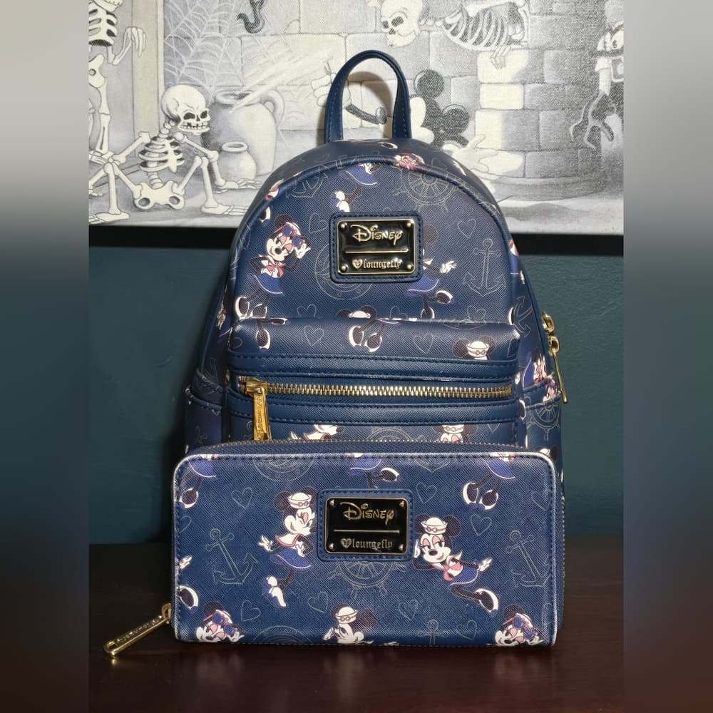 Loungefly ❤️ Logo Disney Cruise Line Sailor Minnie Mouse Backpack and Wallet - Thumbnail 12