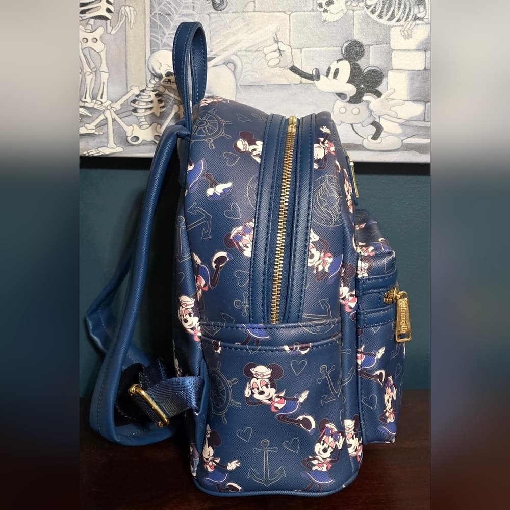 Loungefly ❤️ Logo Disney Cruise Line Sailor Minnie Mouse Backpack and Wallet - Thumbnail 3