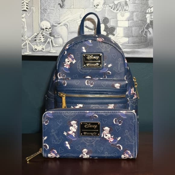 Loungefly ❤️ Logo Disney Cruise Line Sailor Minnie Mouse Backpack and Wallet - Thumbnail 13