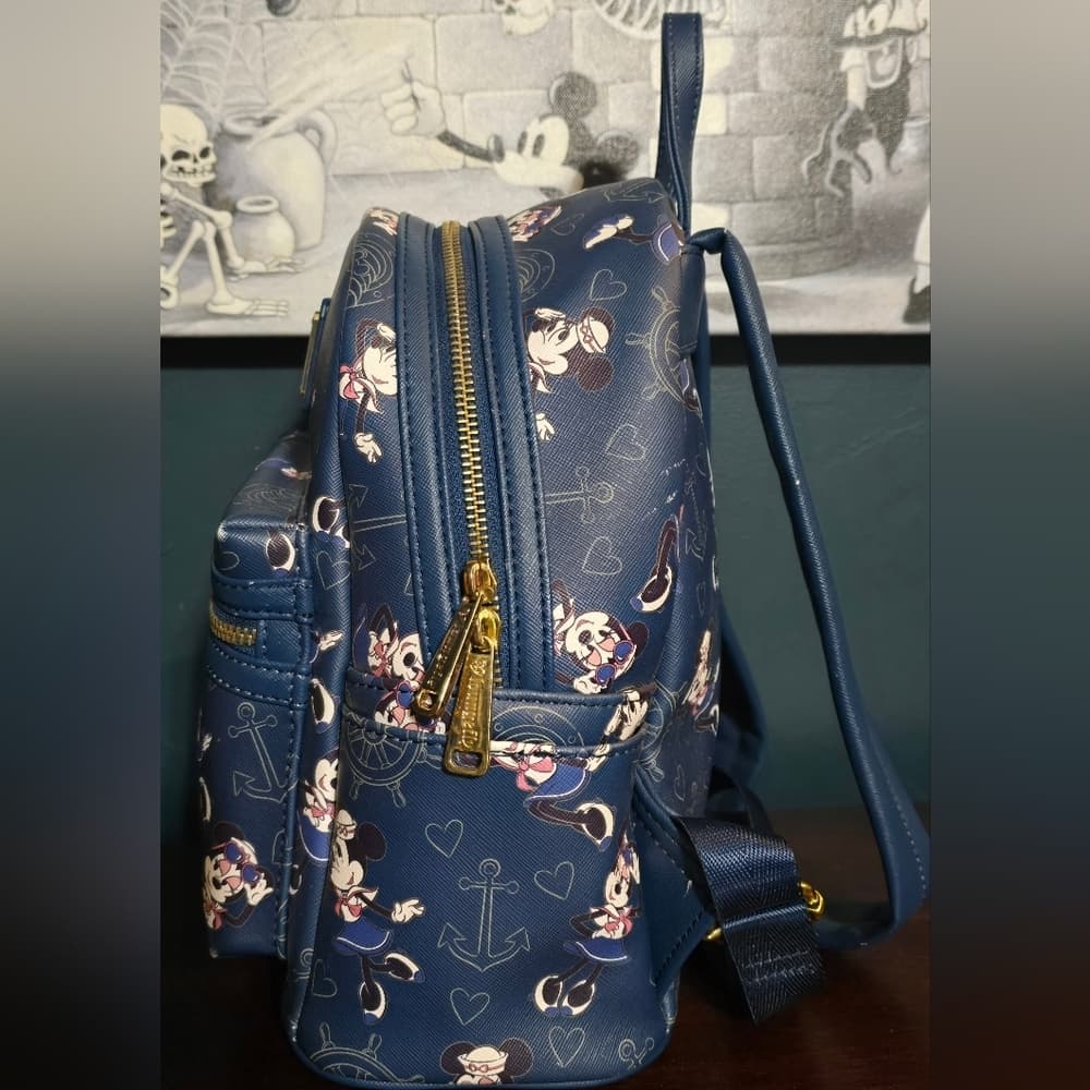 Loungefly ❤️ Logo Disney Cruise Line Sailor Minnie Mouse Backpack and Wallet - Thumbnail 2