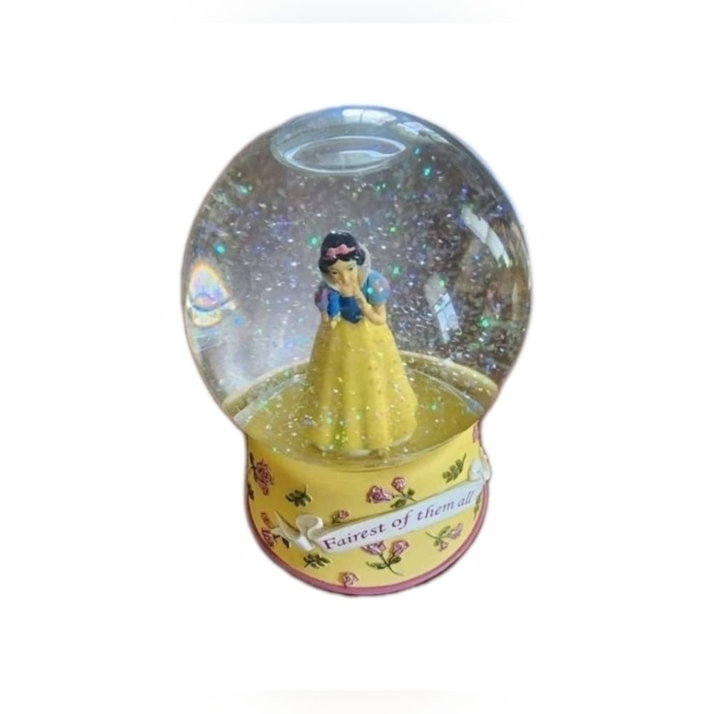 Disney Enesco Snow White Fairest Of Them All "Waltz Of The Flowers" Snow Globe - Thumbnail 5