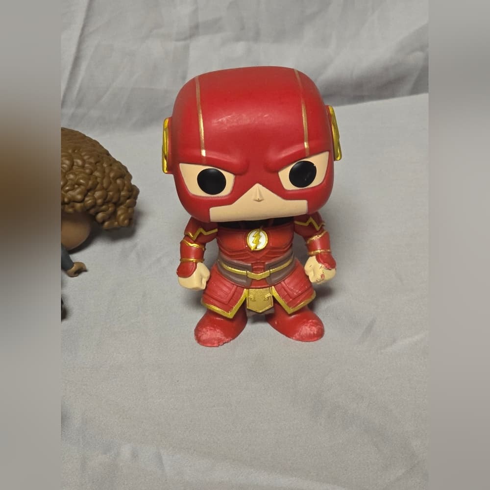 Funko Pop! Figurine Lot - Thumbnail 2