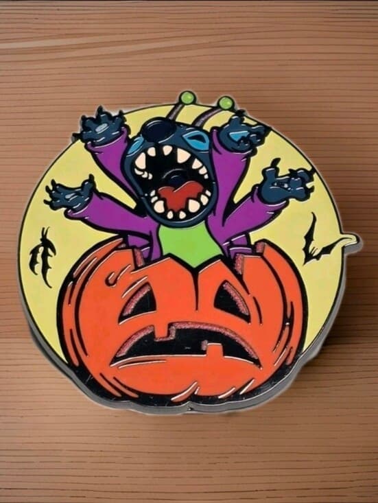 Stitch Halloween Disney Parks 2024 Glow-in-the-Dark Pin - Thumbnail 5