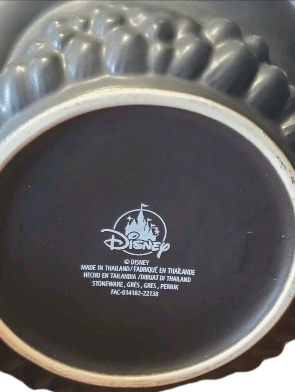 Disney Parks Villains Ursula "Poor Unfortunate Souls" Black Tentacle Vase - Thumbnail 5