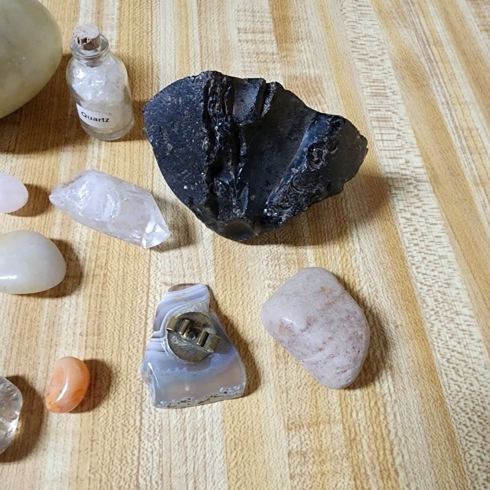 Various Crystals and Stones - Thumbnail 2
