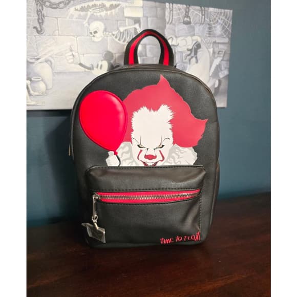 Bioworld IT Chapter Two Pennywise Mini Backpack - Thumbnail 6