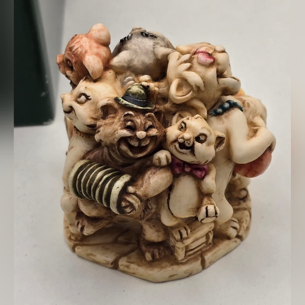 Harmony Kingdom Disney Limited Edition Aristocats Figurine - Thumbnail 2