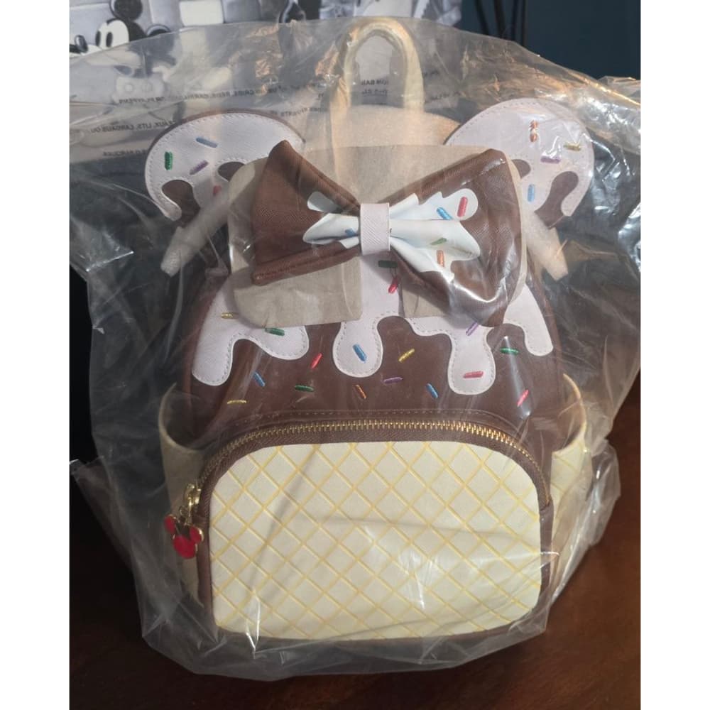 Loungefly Disney Minnie Mouse Chocolate Sundae Backpack - Thumbnail 2