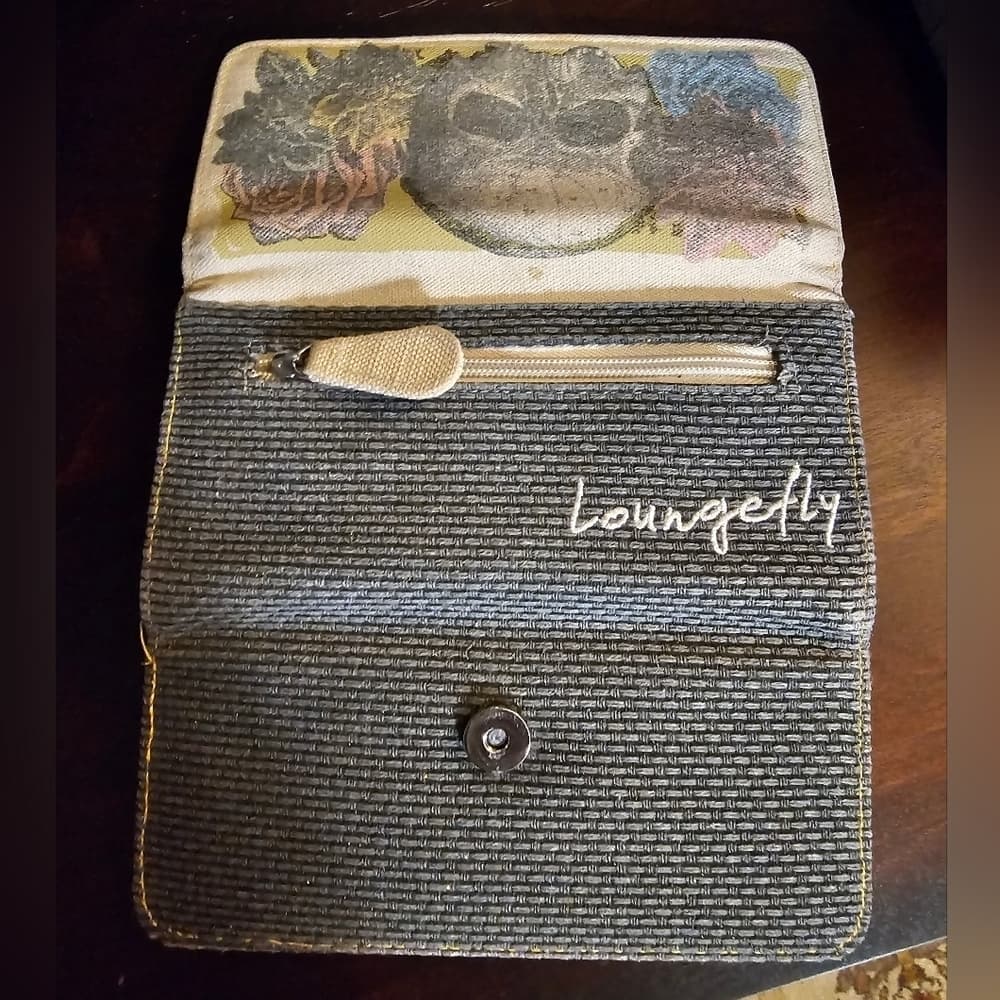 Loungefly Skull Wallet - Thumbnail 5