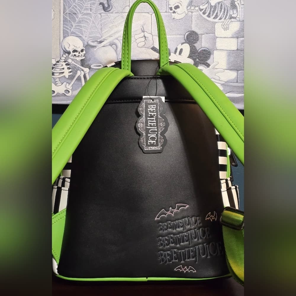 Loungefly Universal Studios Beetlejuice Lydia Wedding Backpack - Thumbnail 4