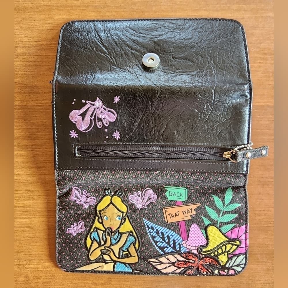 Rare Loungefly ❤️ Logo Alice in Wonderland Wallet - Thumbnail 2