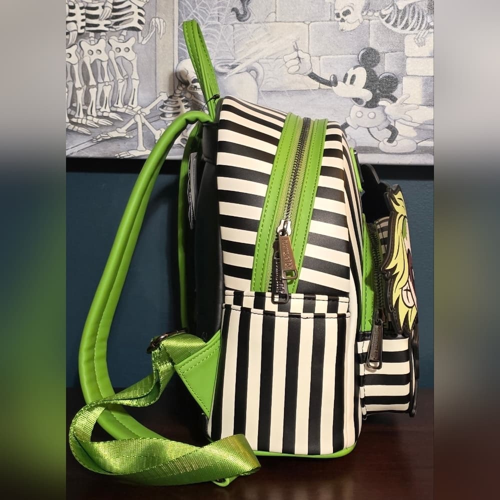 Loungefly Universal Studios Beetlejuice Lydia Wedding Backpack - Thumbnail 2