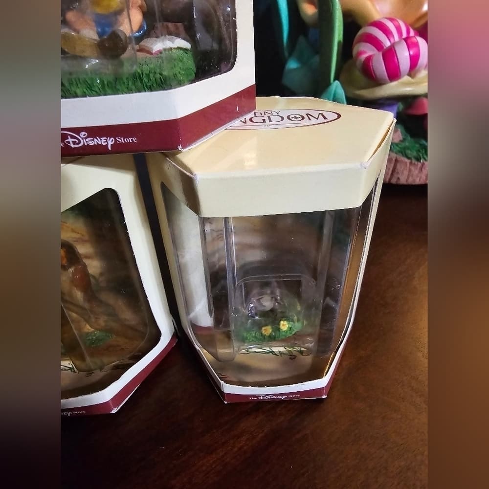 Disney Store Tiny Kingdom Winnie the Pooh Bundle - Thumbnail 3