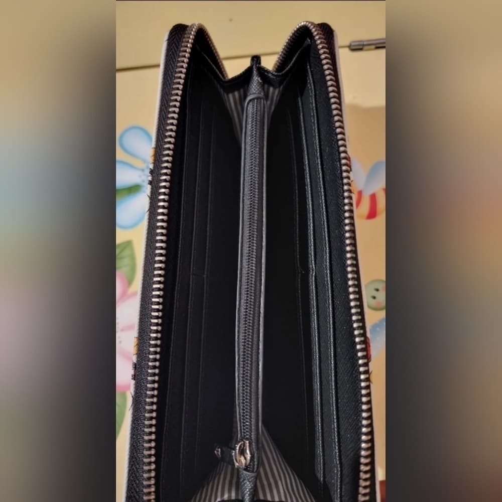 Loungefly ❤️ Logo Disney Mickey Mouse AOP Wallet - Thumbnail 3