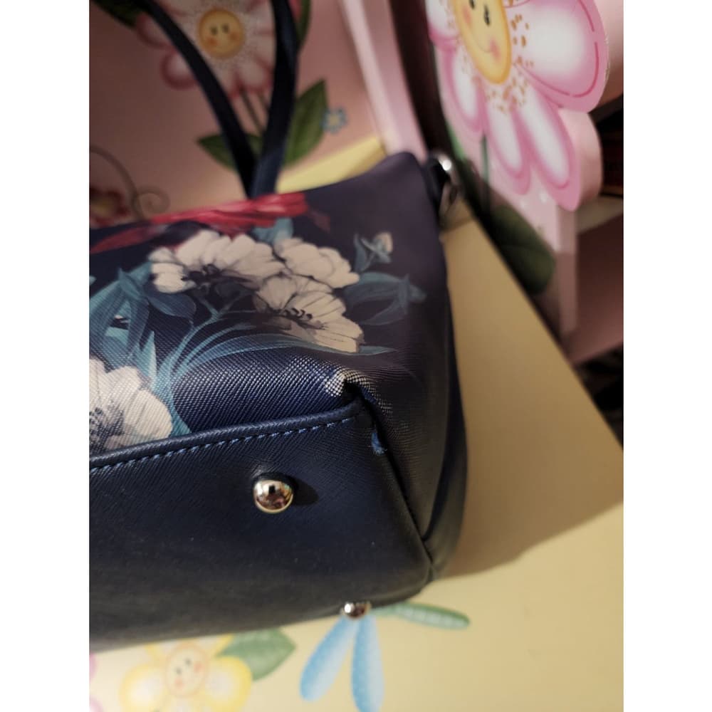 Loungefly Disney Snow White Evil Queen Floral Tote - BoxLunch Exclusive - Thumbnail 8