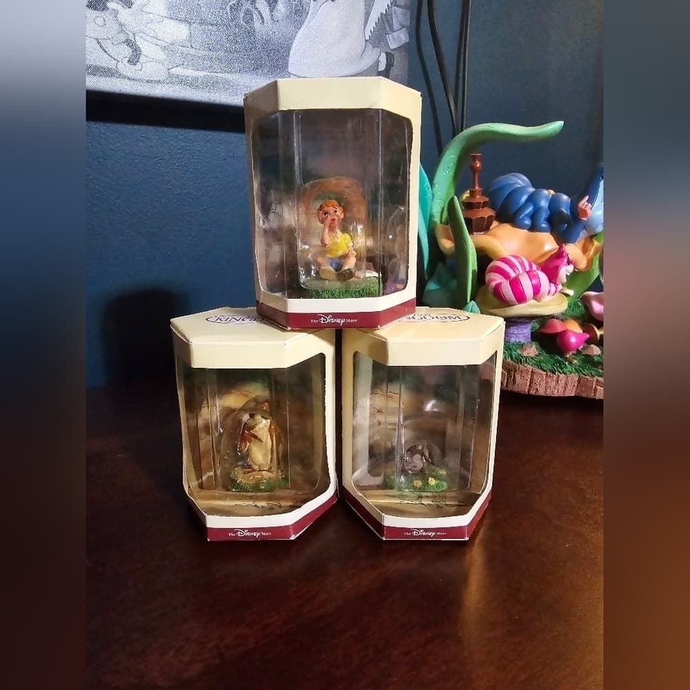 Disney Store Tiny Kingdom Winnie the Pooh Bundle - Thumbnail 5