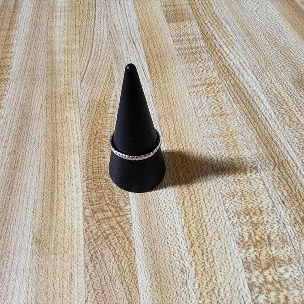 Silver Ring - Thumbnail 2