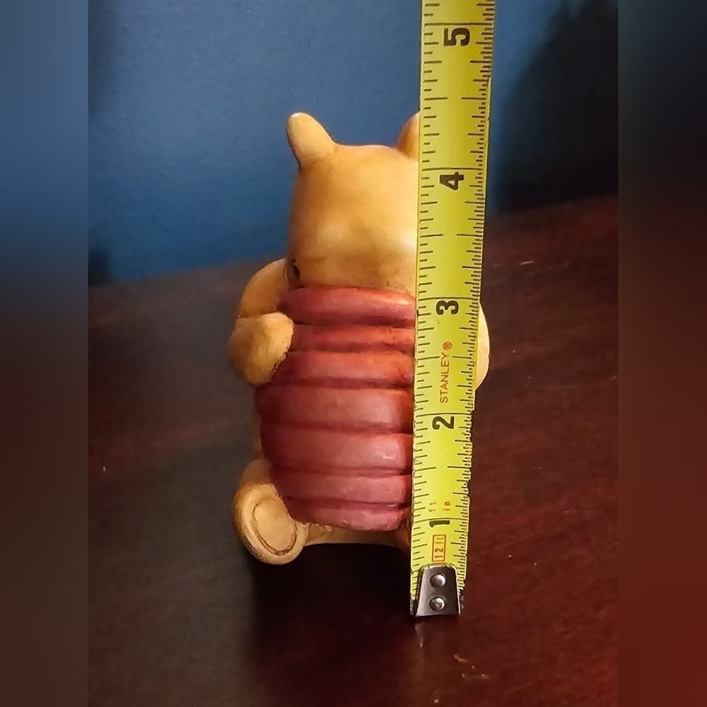 Winnie the Pooh Figurine - Thumbnail 4