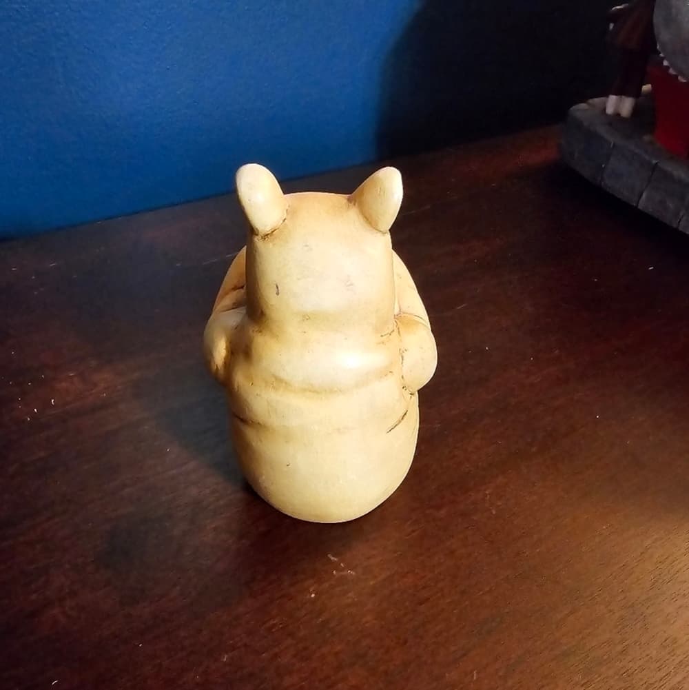 Winnie the Pooh Figurine - Thumbnail 2