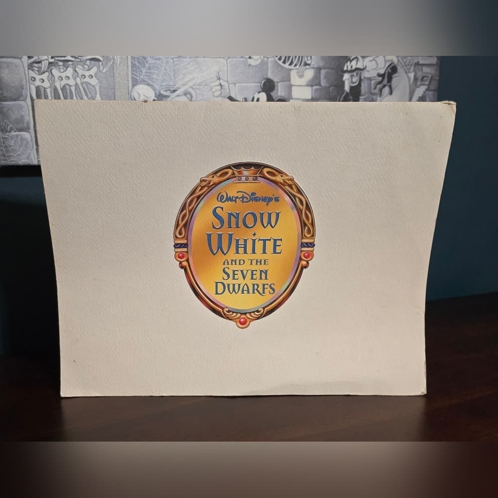 Walt Disney Exclusive Snow White Lithograph Portfolio - Thumbnail 13