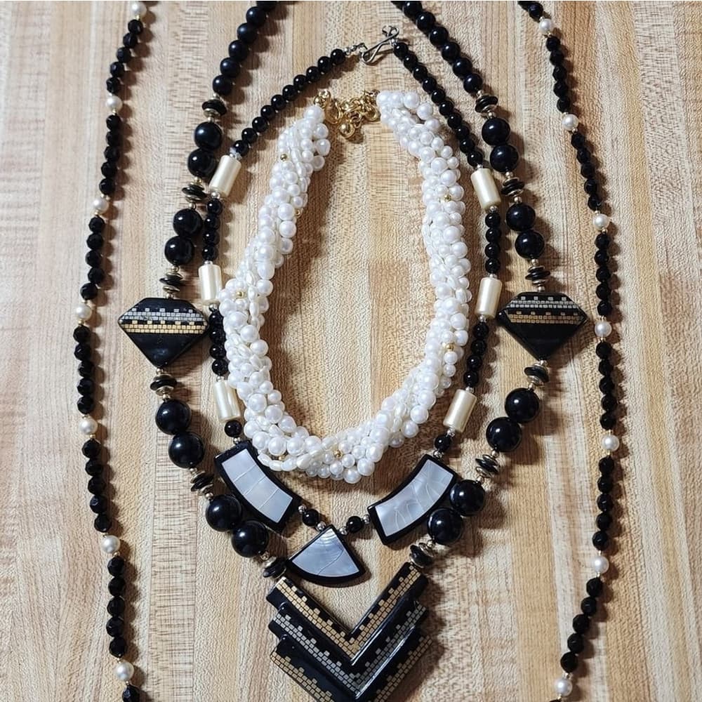 Used Costume Jewelry Bundle - Thumbnail 4