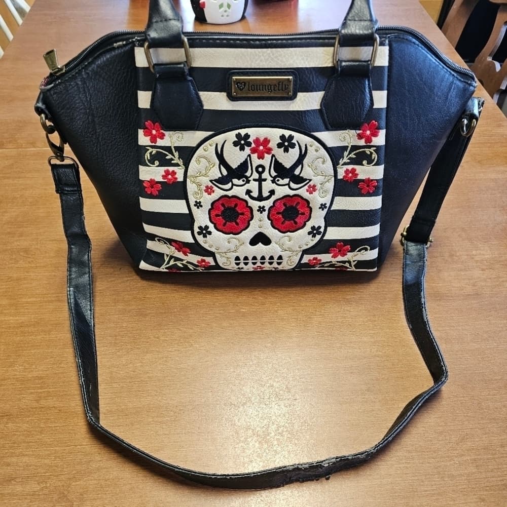 Loungefly ❤️ Logo Sugar Skull Bag - Thumbnail 7