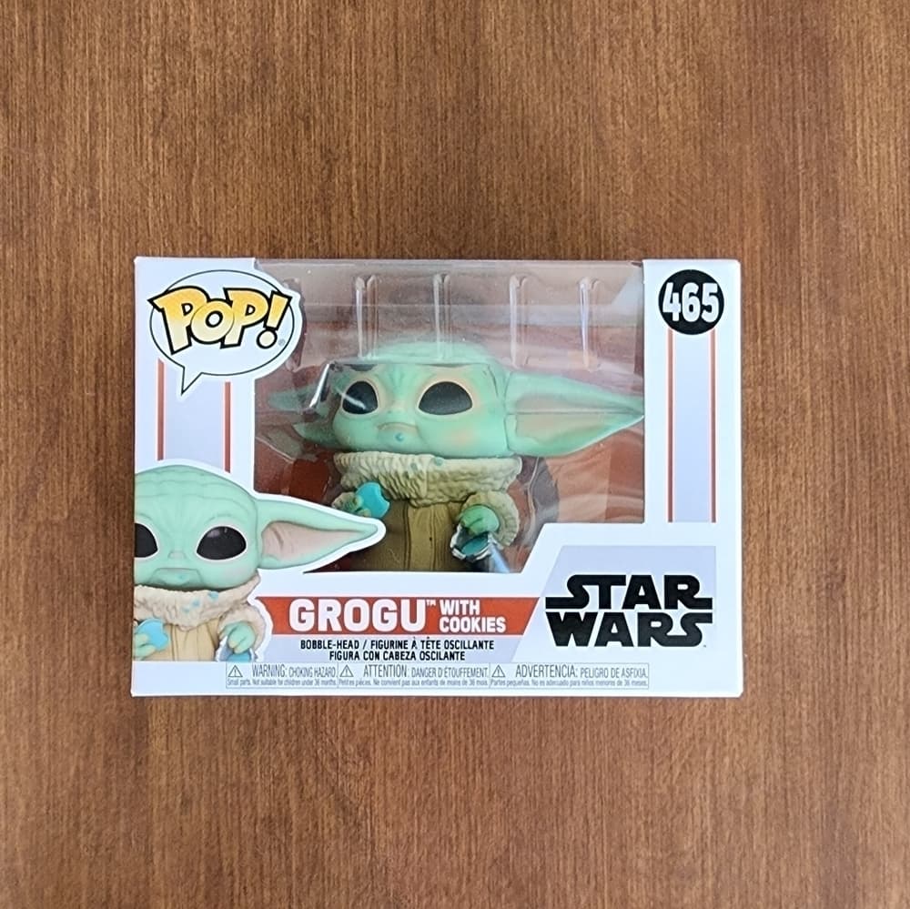 Funko Pop! Star Wars: The Mandalorian Grogu with Cookies #465