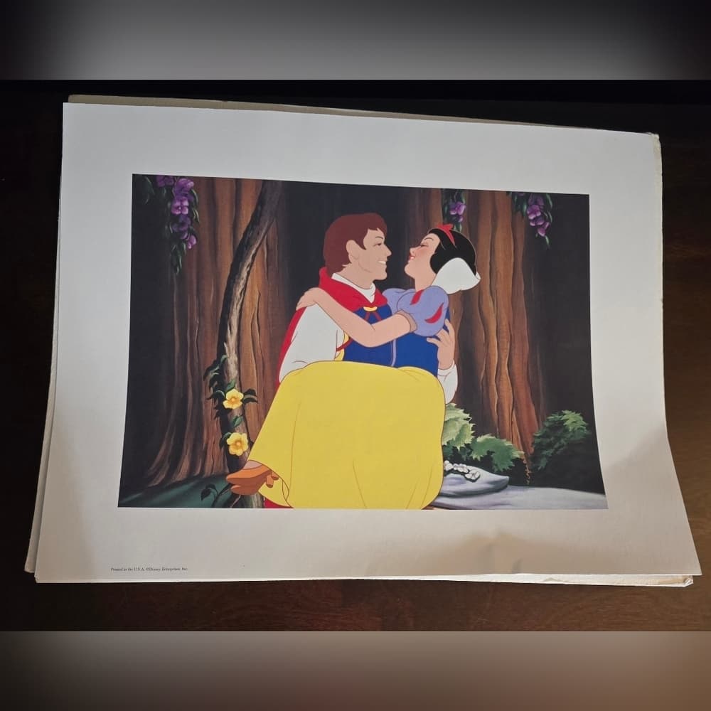 Walt Disney Exclusive Snow White Lithograph Portfolio - Thumbnail 3