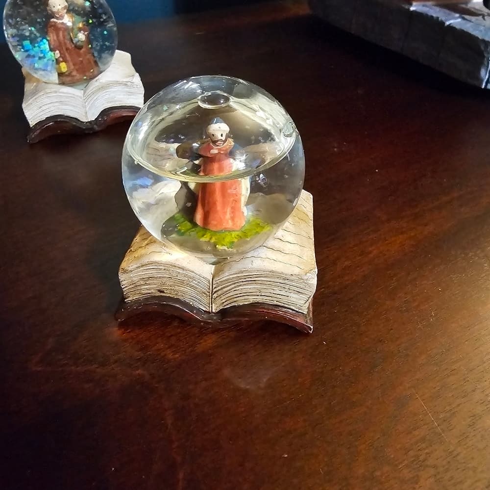 Three Mini Snowglobes - Thumbnail 3