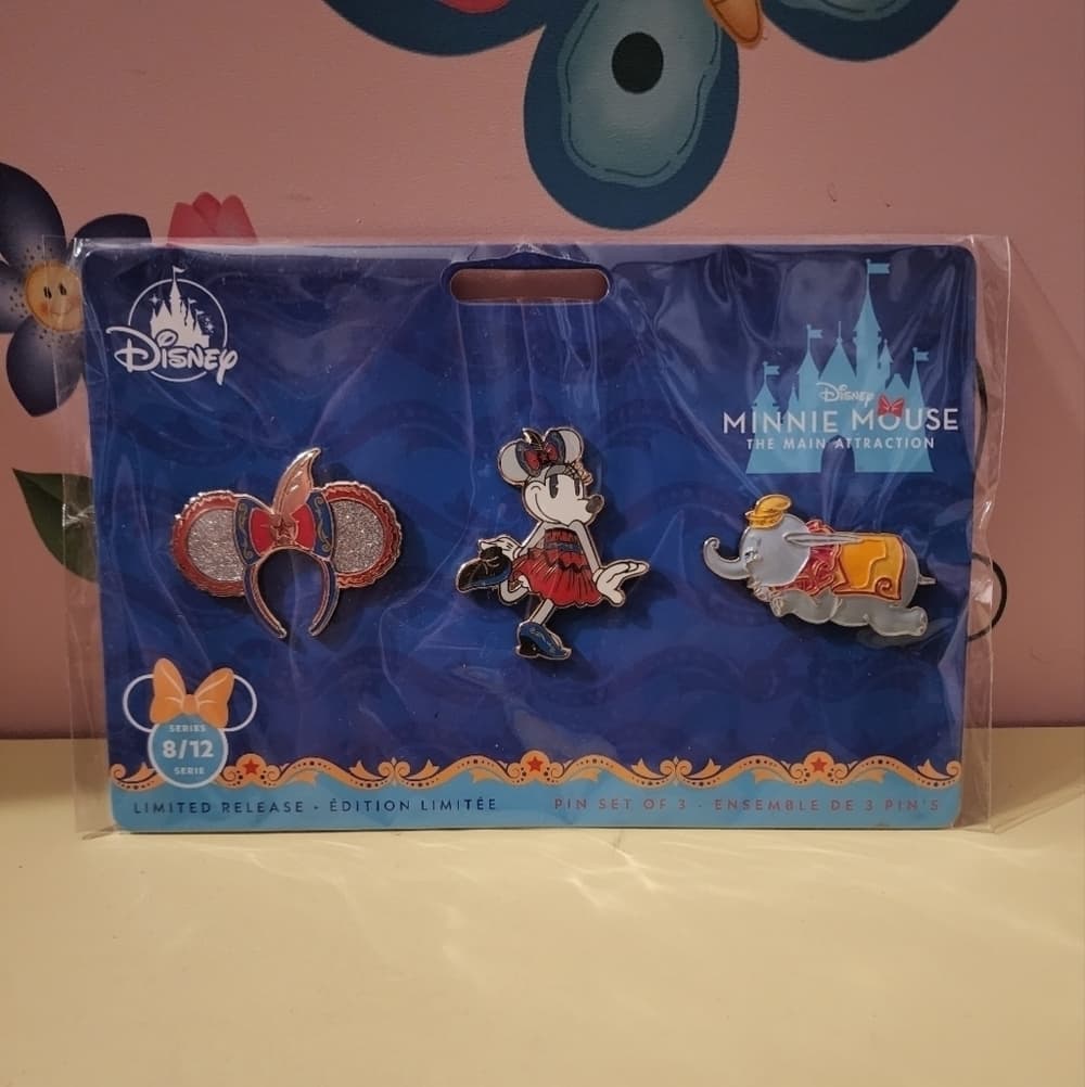 Minnie Mouse The Main Attraction Dumbo Pin Set