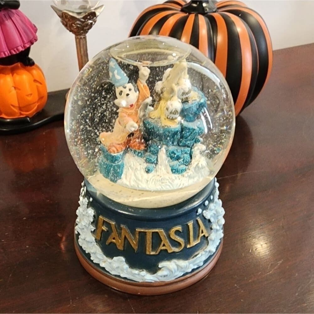 Disney Fantasia Snowglobe - Thumbnail 4