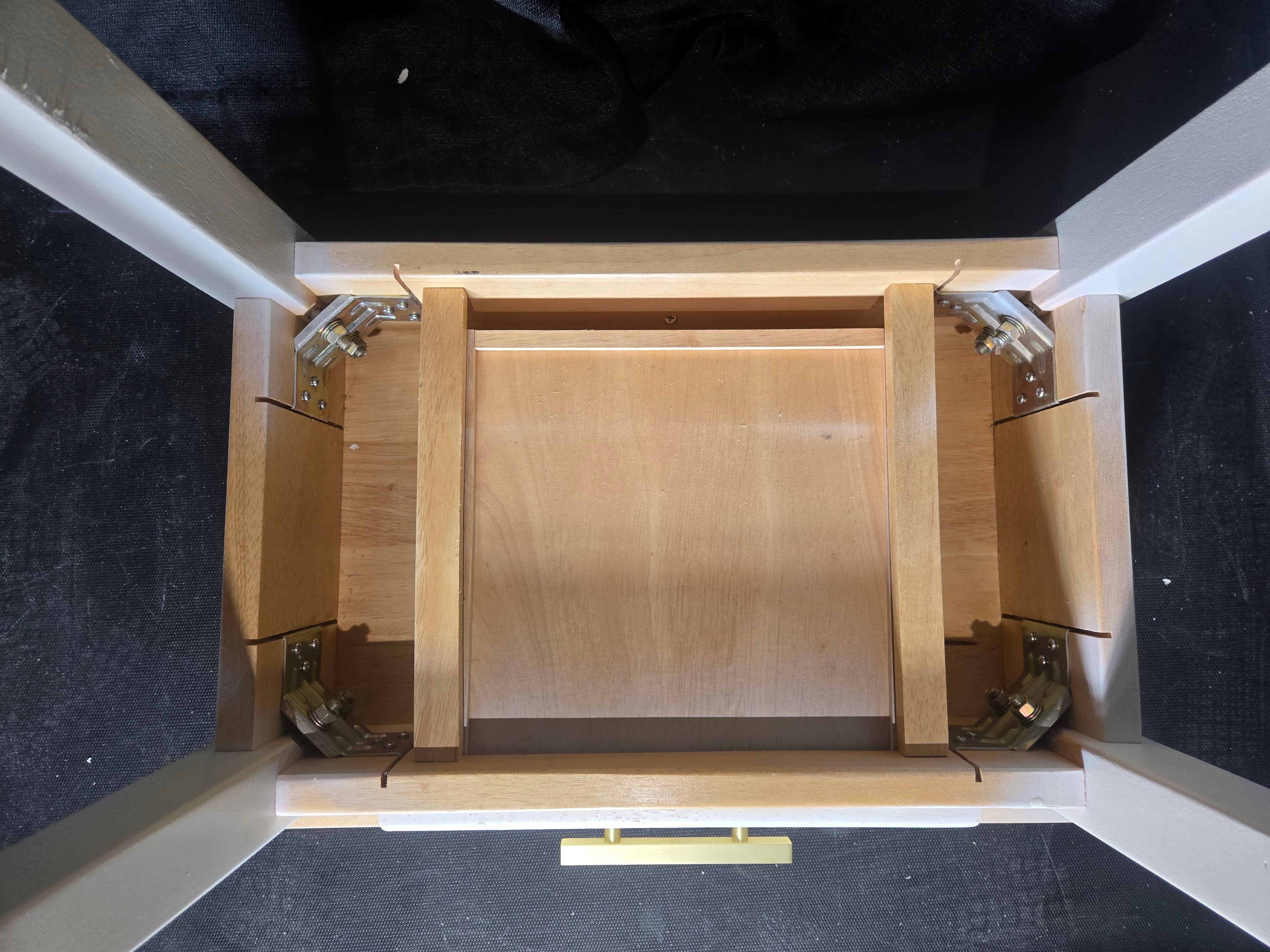Clean White Side Table with Storage Drawer – Minimalist Style - Thumbnail 8