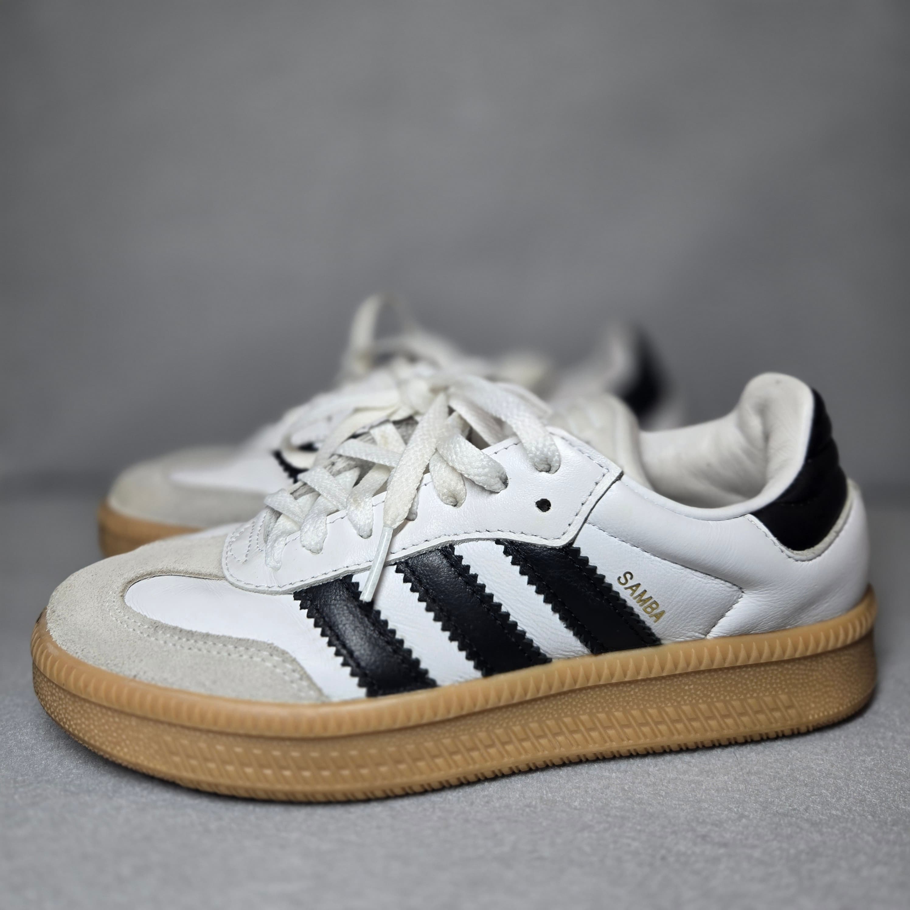 Adidas Samba Classic White Black Gum Sole Sneakers Size 5 - Thumbnail 2