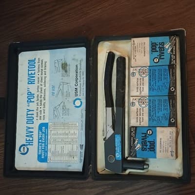 Pop Rivetool K110 Rivet Riveting tool