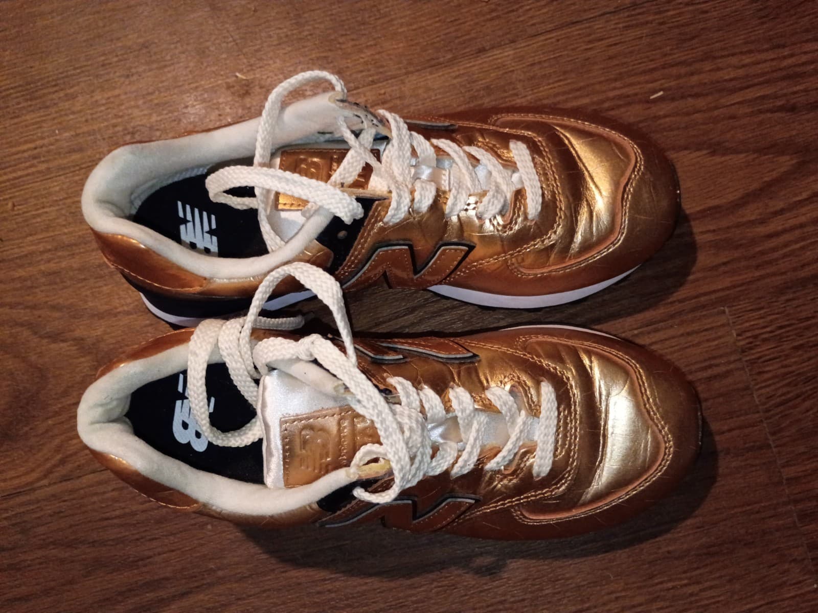New Balance 574 Metallic Bronze Copper Black Women's Size 5.5 WL574PX2 Excellent