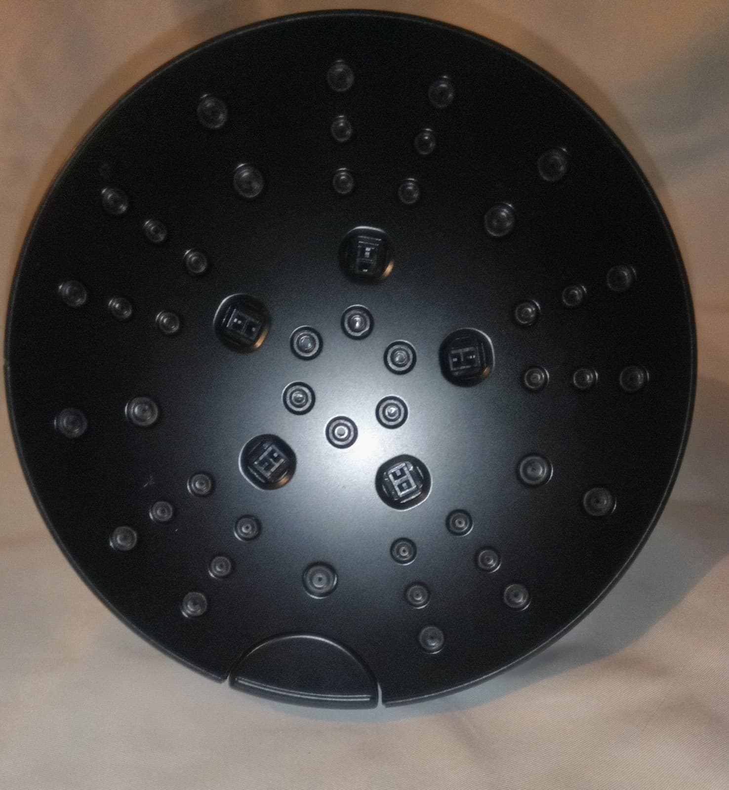 delta pivotal fixed wall mount shower head - Thumbnail 2