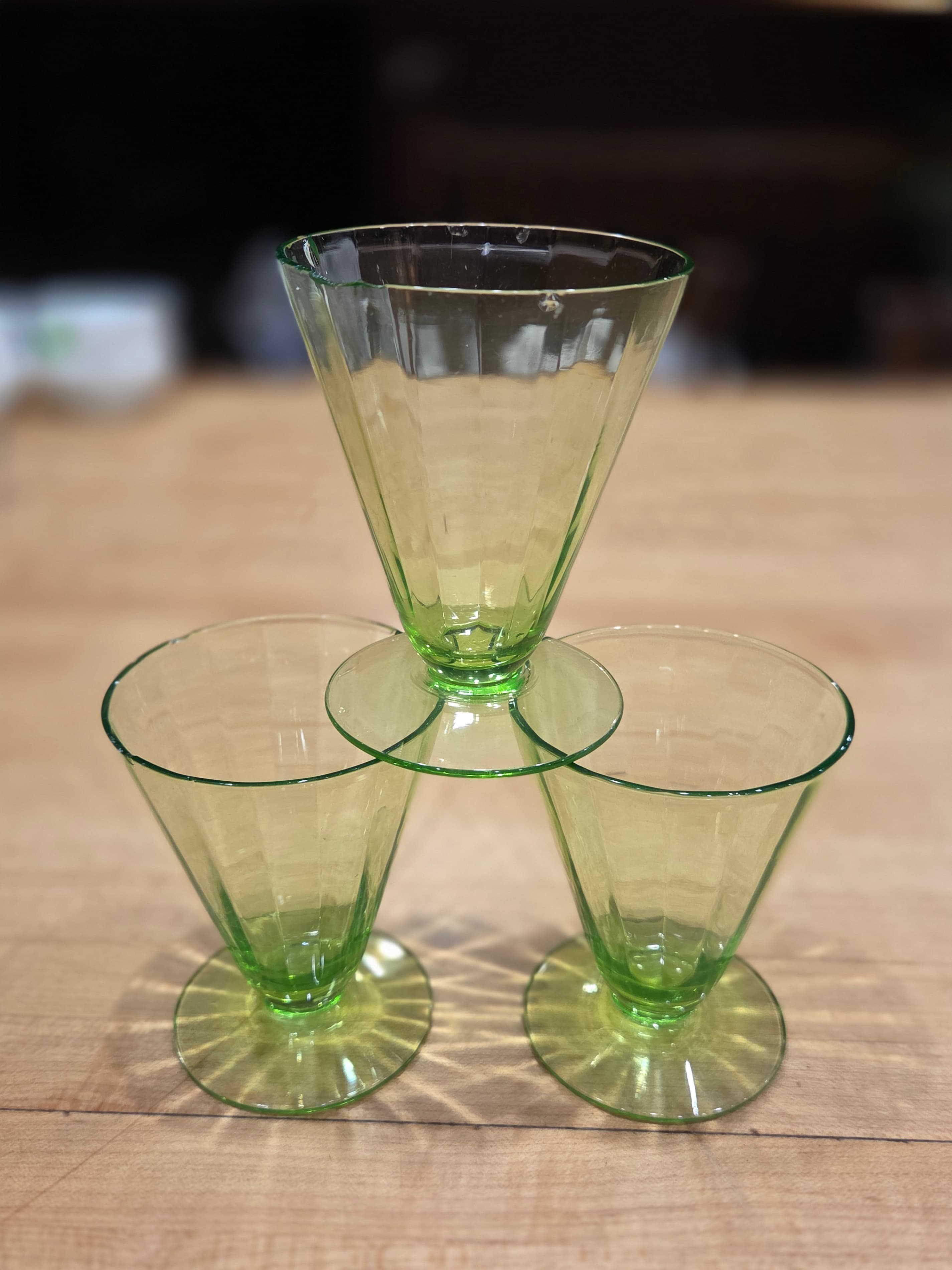 Vtg Federal Glass Green Uranium Colonial Fluted Juice Tumblers Trio As Is - Thumbnail 2