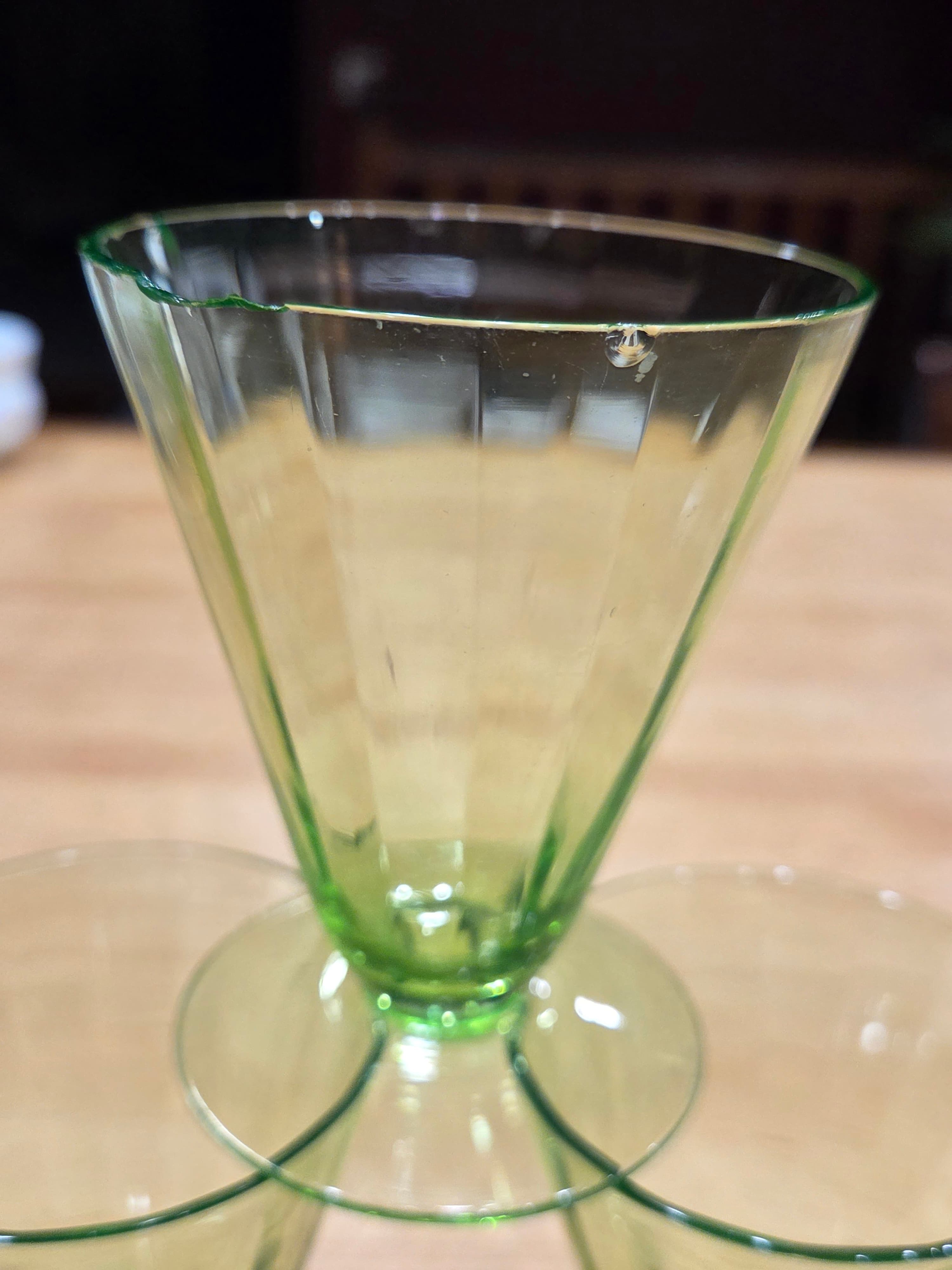 Vtg Federal Glass Green Uranium Colonial Fluted Juice Tumblers Trio As Is - Thumbnail 3