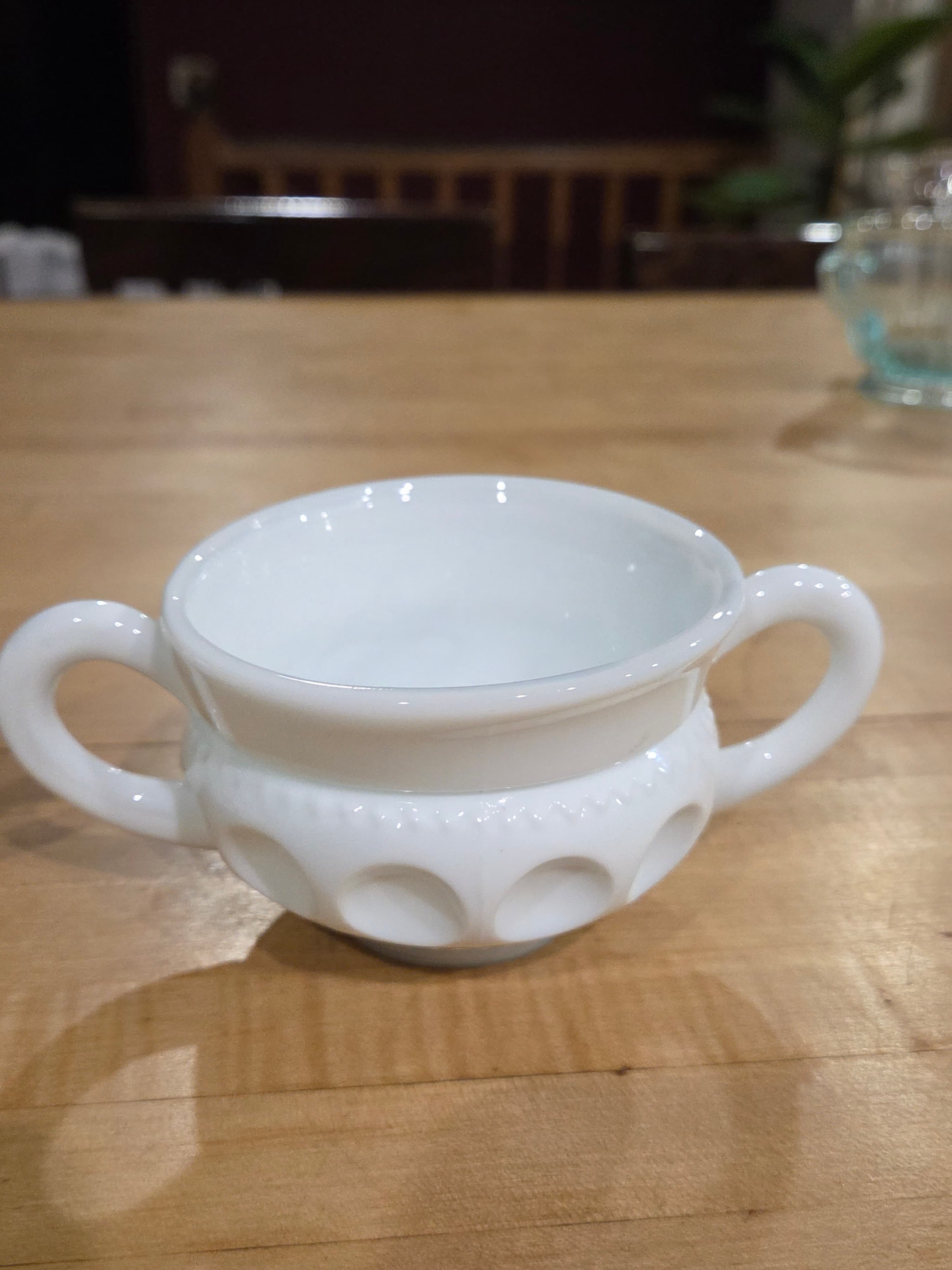 Vintage Indiana Glass Kings Crown White Milk Glass Creamer and Sugar Set - Thumbnail 8