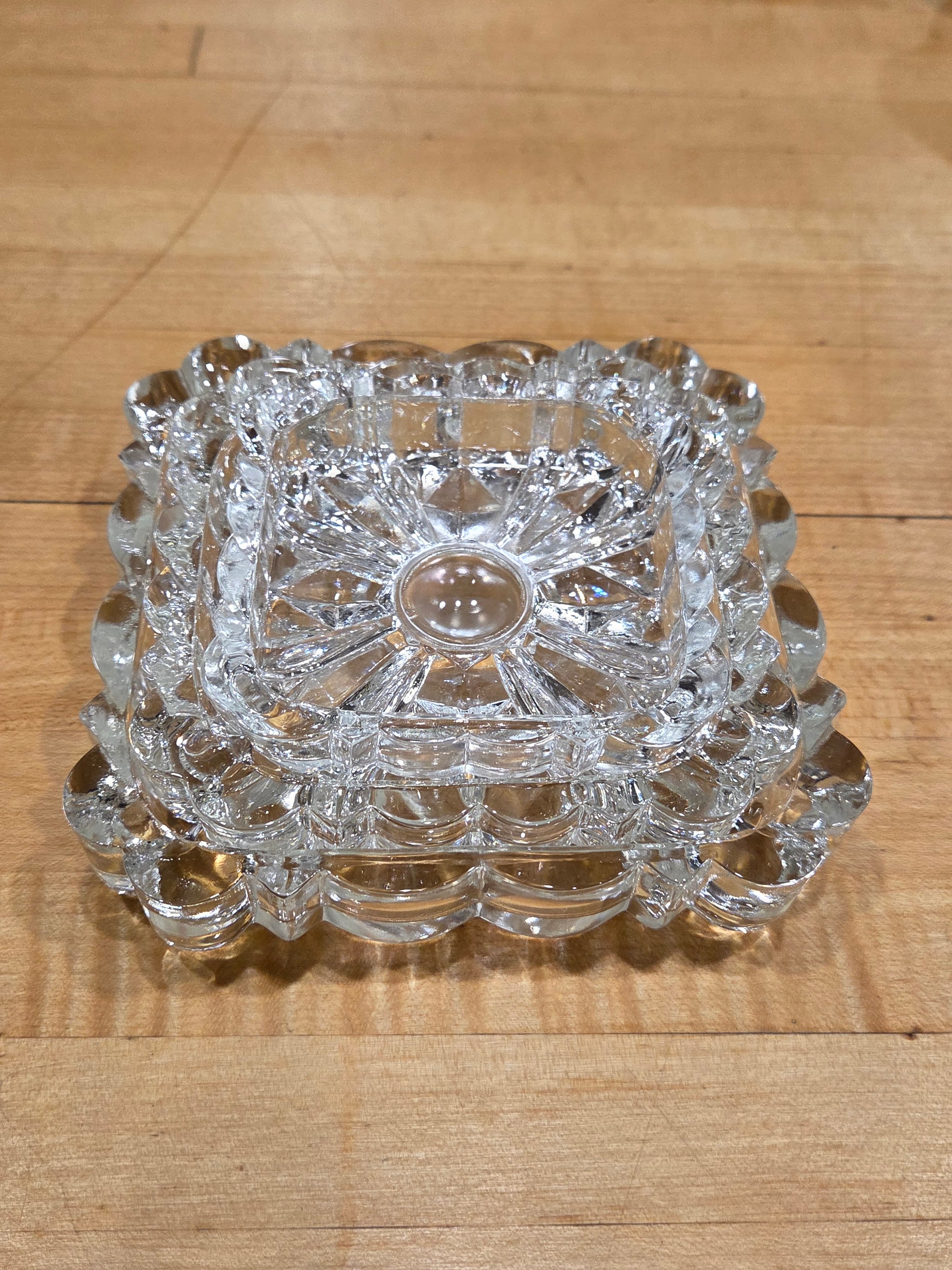 Vintage Anchor Hocking Windsor Clear Glass Ashtray and Box 3 Piece Set - Thumbnail 5