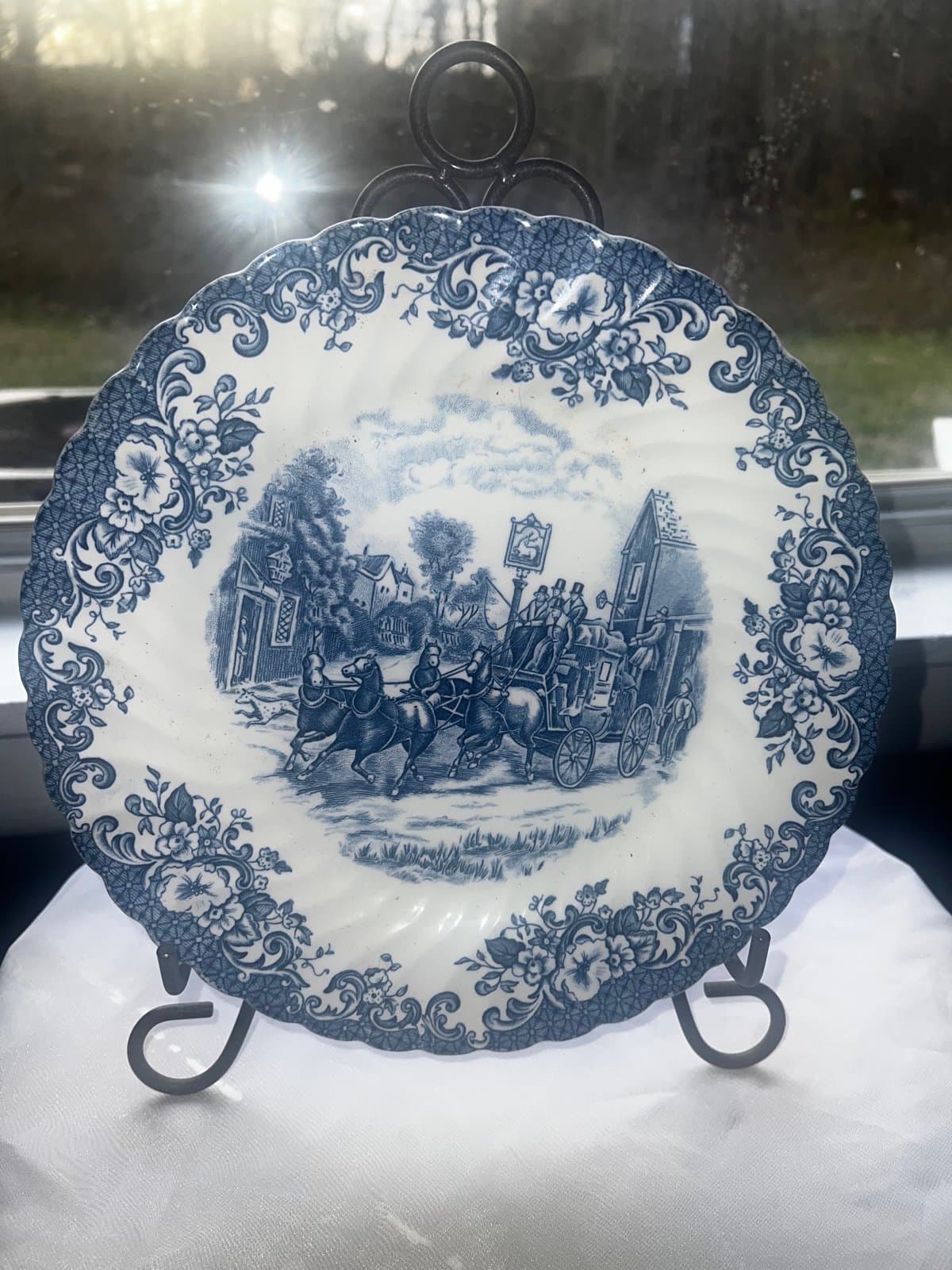 Ironstone Plate - Thumbnail 7