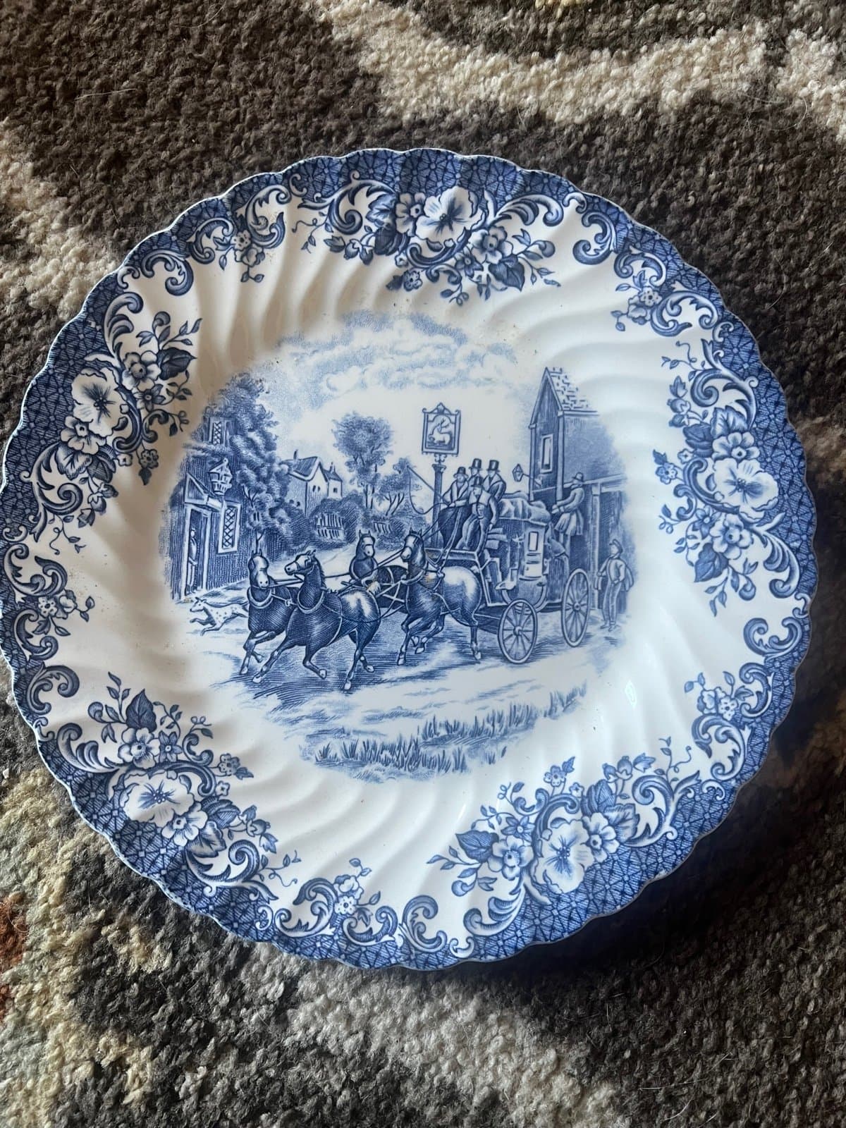 Ironstone Plate - Thumbnail 5