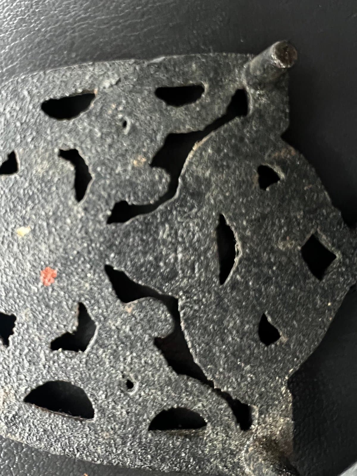 Wilton antique iron trivet set - Thumbnail 5