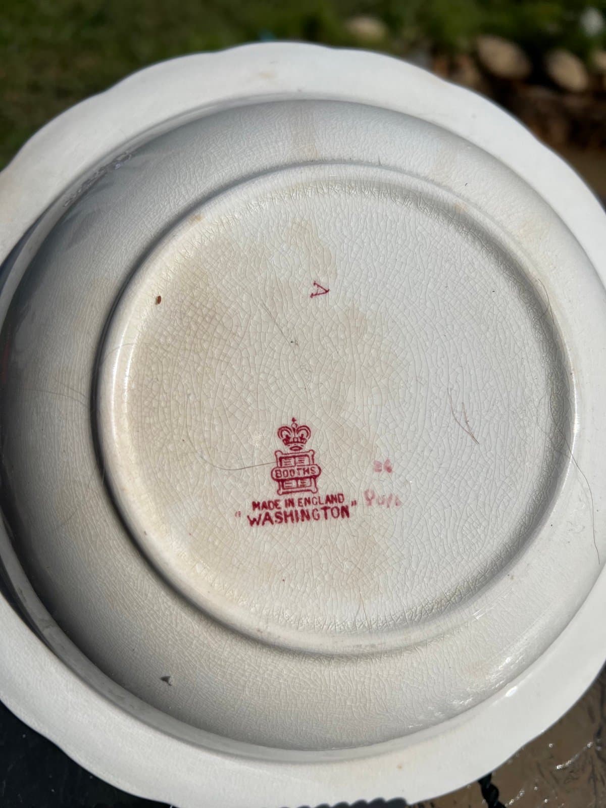 scalloped Washington bowl by booths - Thumbnail 6