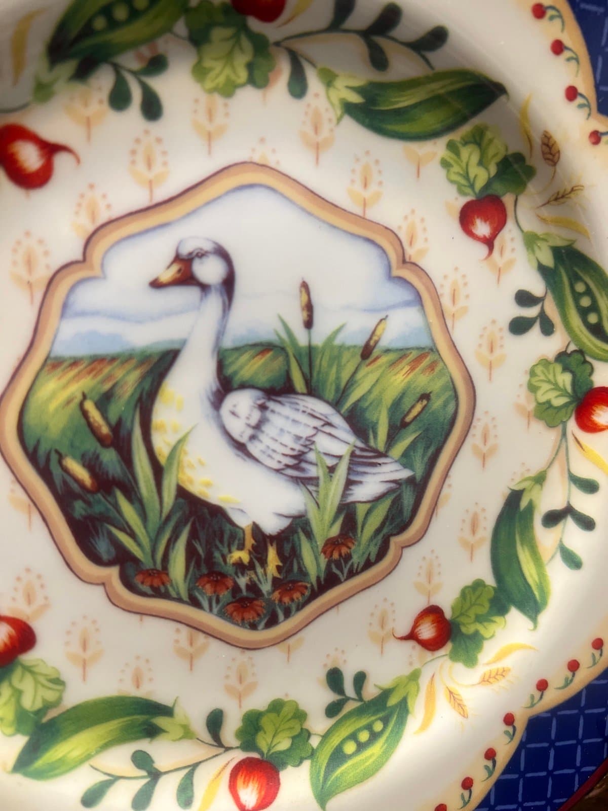 Goose Salad Plate by Le Jardin - Thumbnail 6