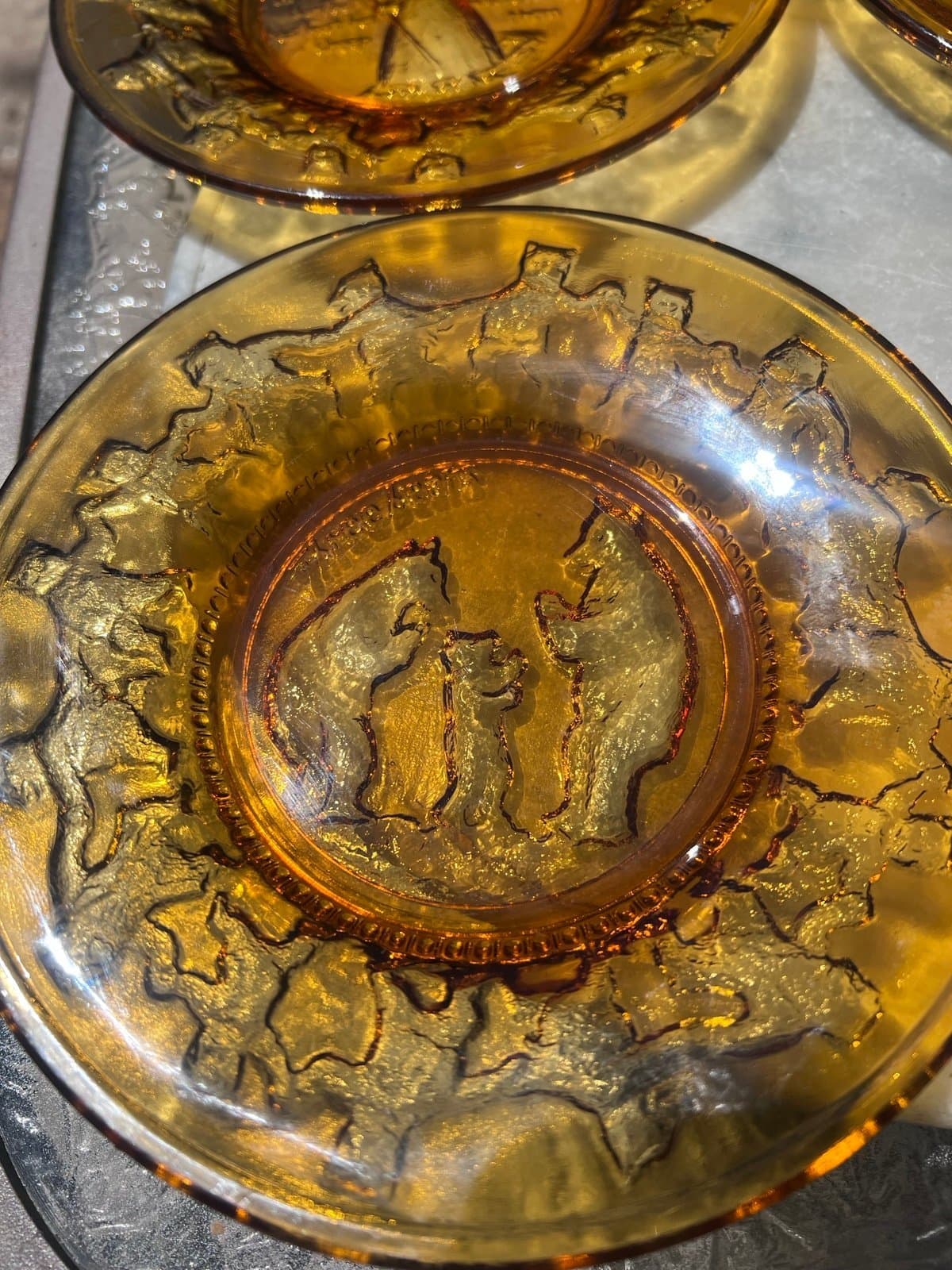 Glass - Thumbnail 2