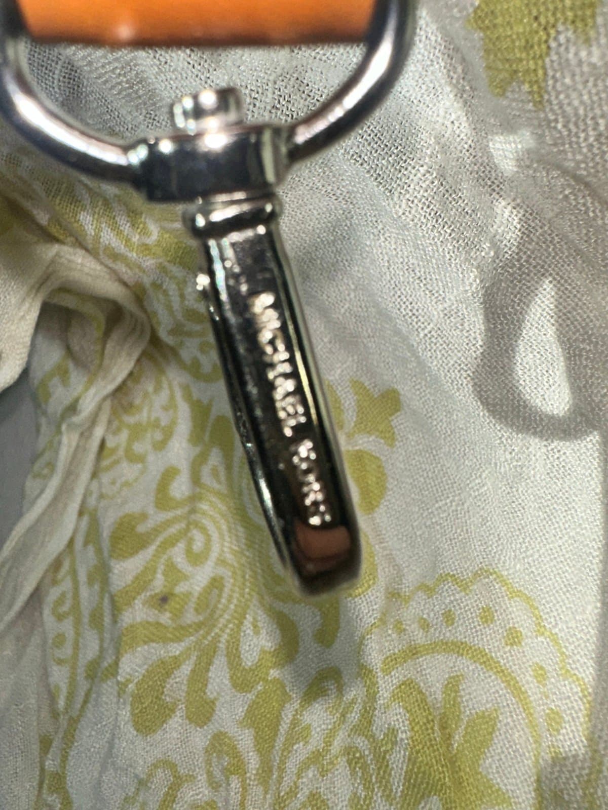 Michael Kors tan leather purse strap